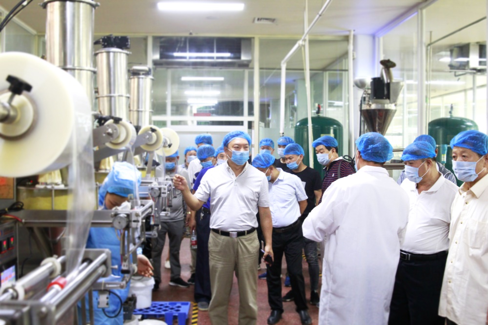 尚红军莅临指导